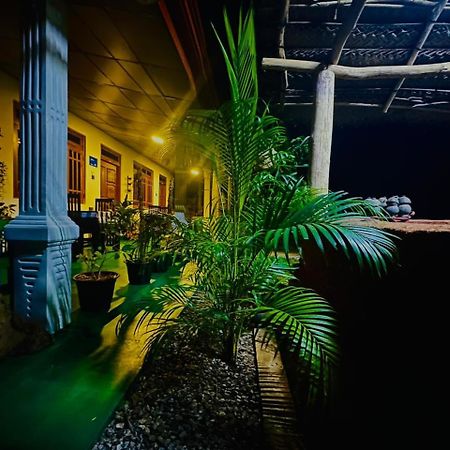 Dambulla Kings Inn Exterior foto